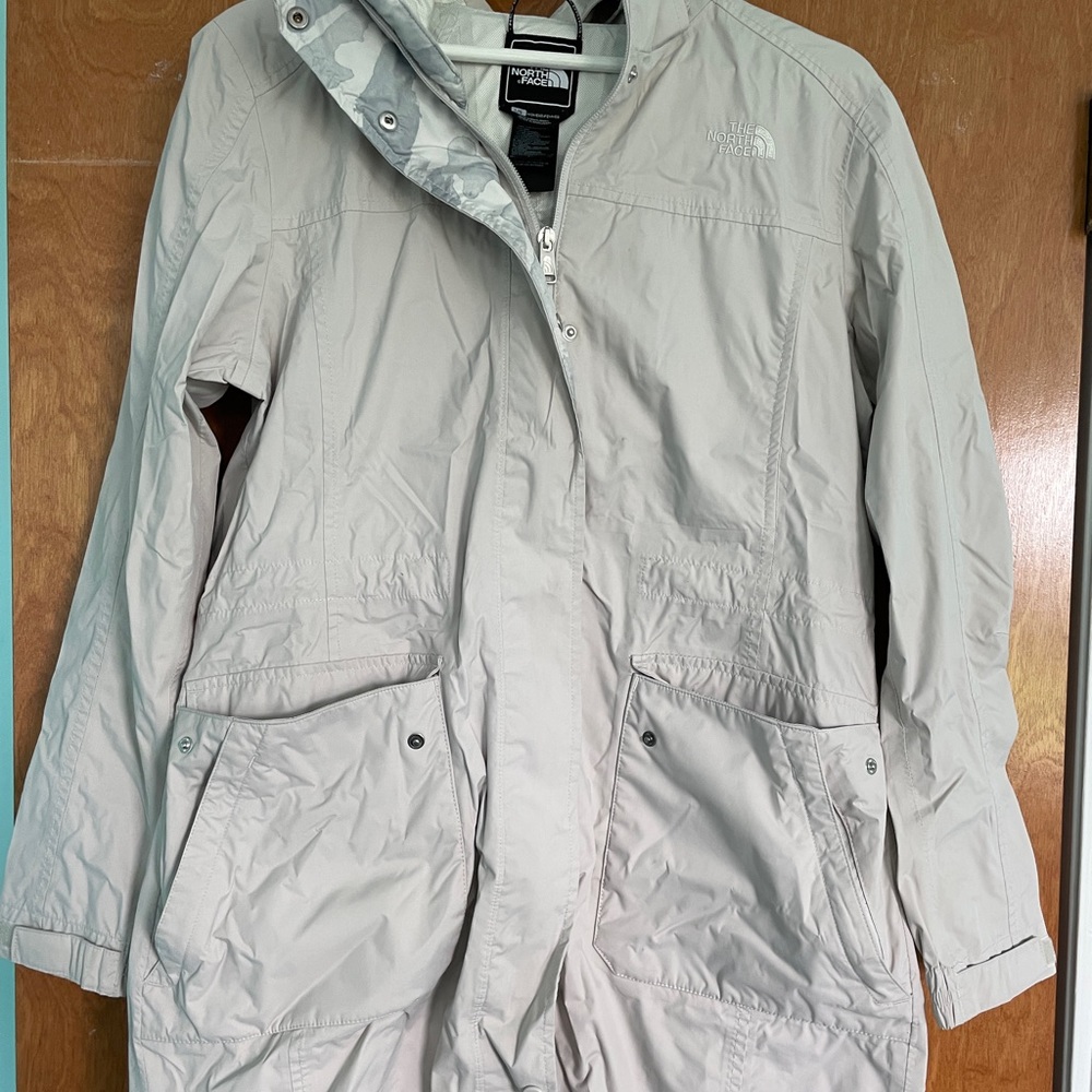North face Mid length rain jacket, lightweight